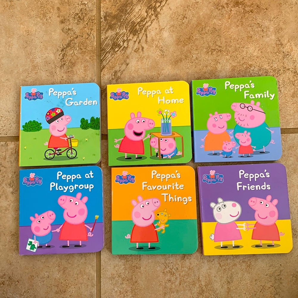 🎉10 for $10🎉 peppa pig mini board book story set